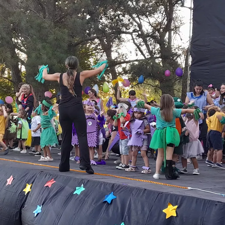 22-12 fiesta de cierre de año jardines municipales (2)
