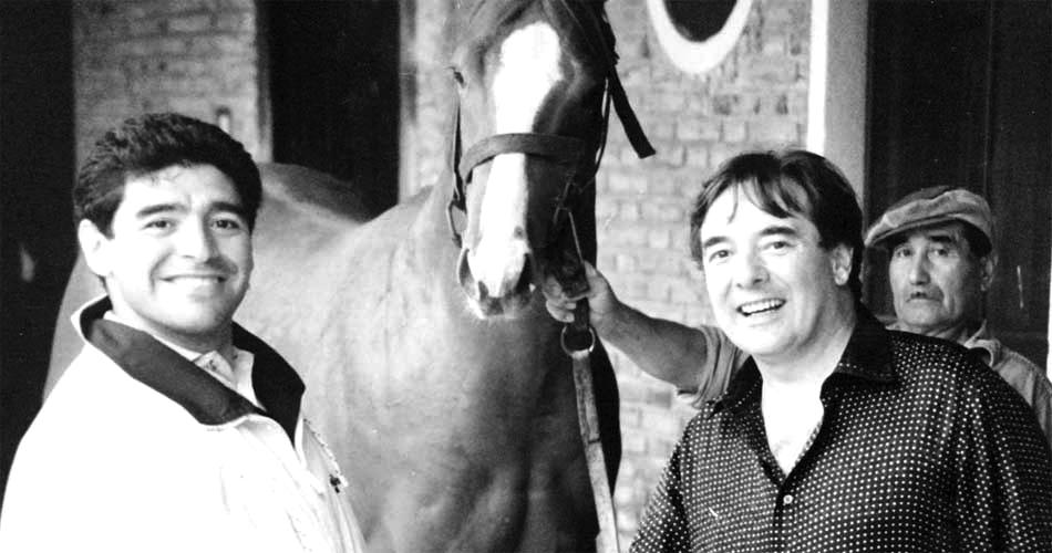 -maradona-sport-cafe-el-shopping-que-el-10-planeo-abrir-en-canuelas-22071 gris ok