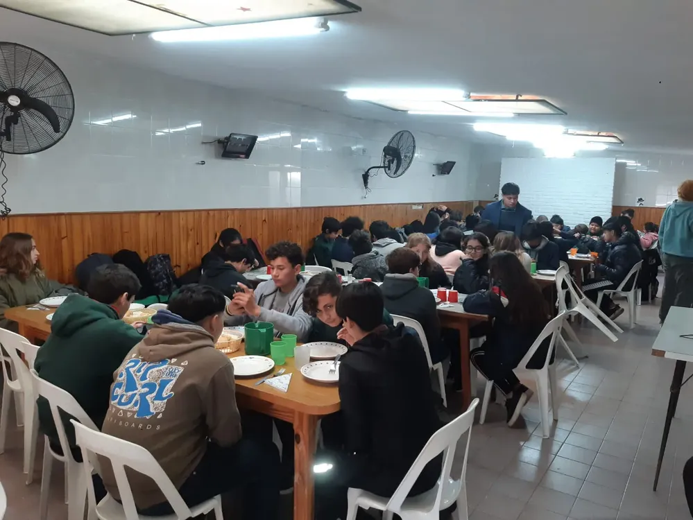Foto Página 11 abajo Comedor Juan XIII