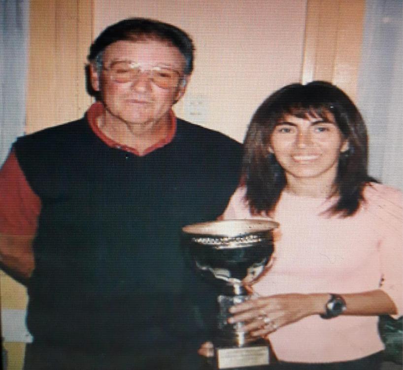 dominguez El mejor entrenador q tuve!!Cachi Martinoni!!Cuando Me hicieron la mención al mérito deportivo!lo declaró el Consejo Deliberante