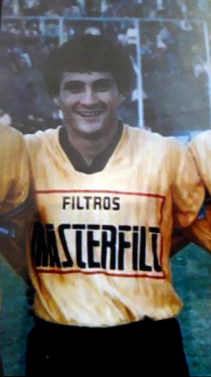 rufini en ALMIRANTE BROWN TEMP 86 87