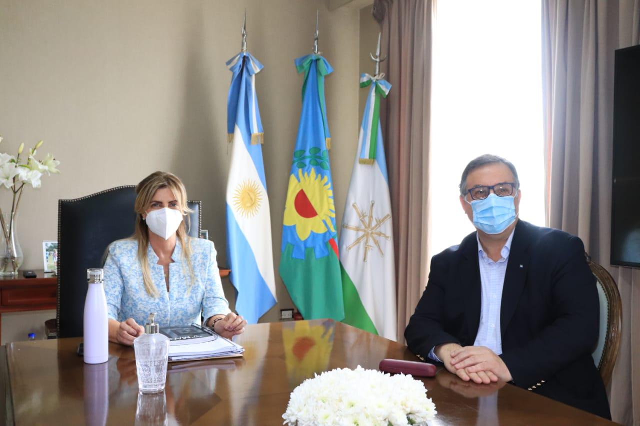 15-10 MAG. reu. con Vialidad Prov (2)