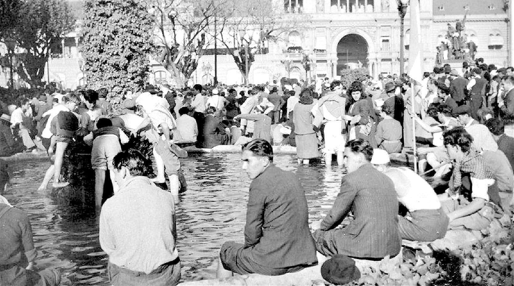 17 de octubre las patas en la fuente