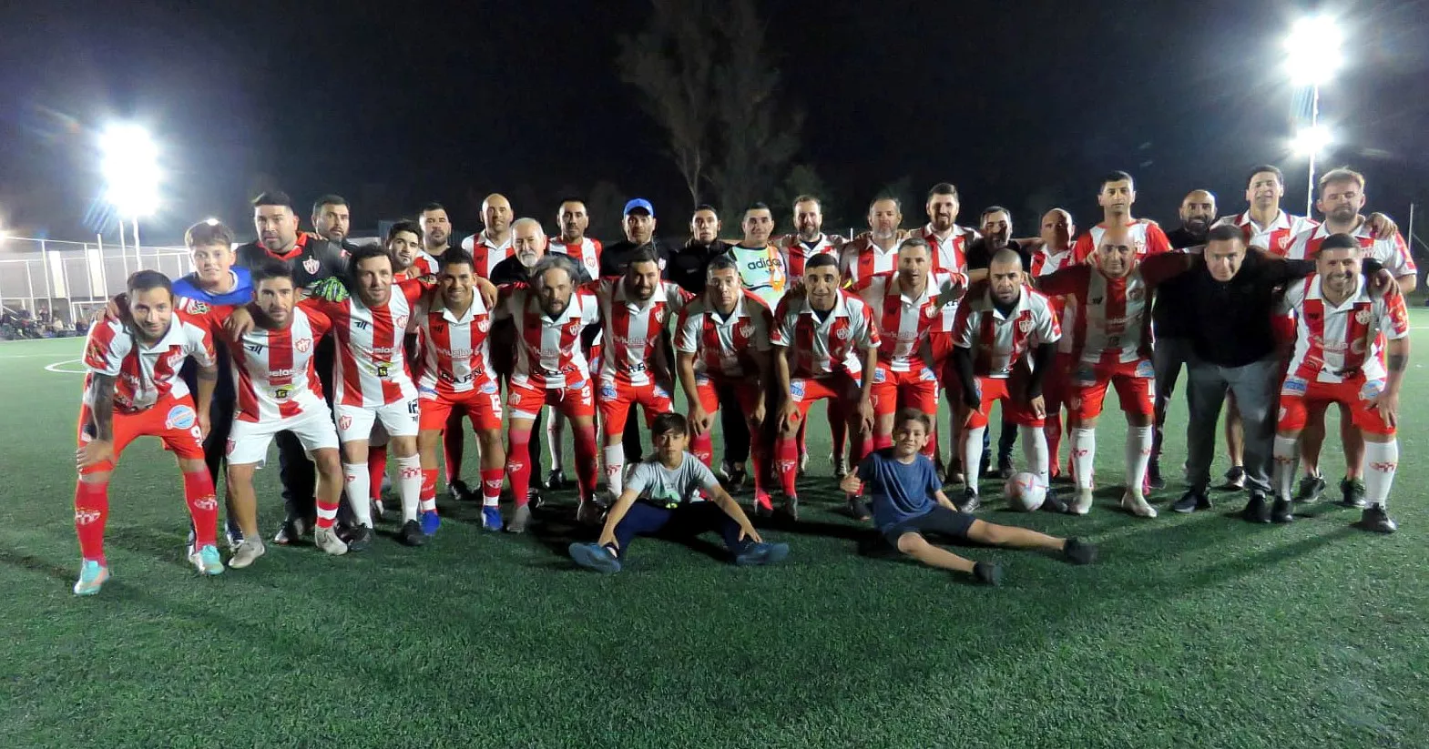 Cañuelas F.C: Cañuelas quiere dar el golpe ante el puntero del torneo