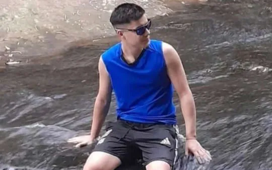 e2054938-d7c0-4b20-b0ed-d8bd9043a25c