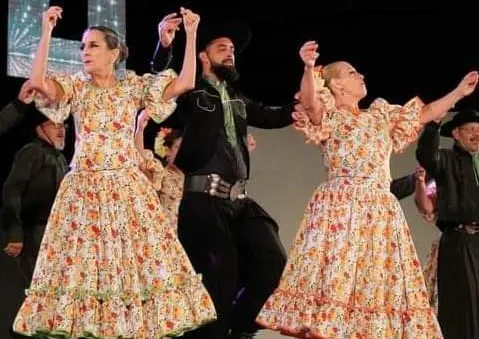 Foto Página 10 a la derecha