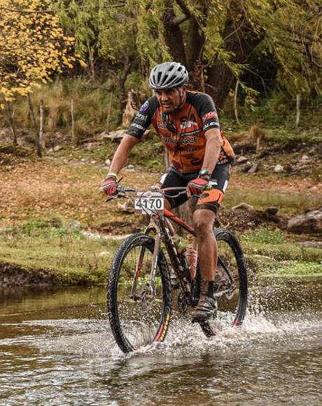 mountain bike  MARIANO ROLDAN ESTA