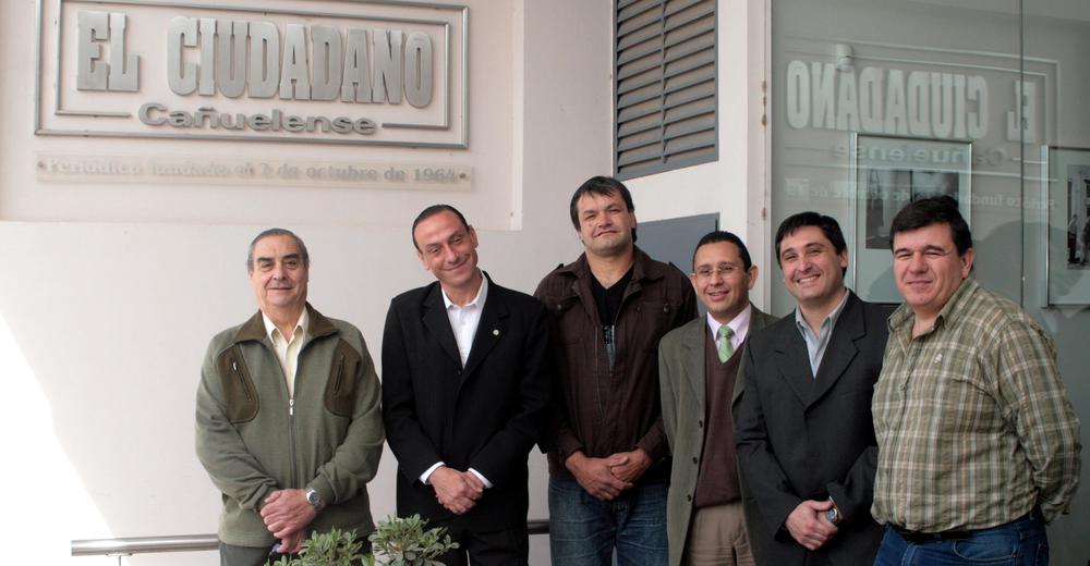 Foto contratapa candidatos