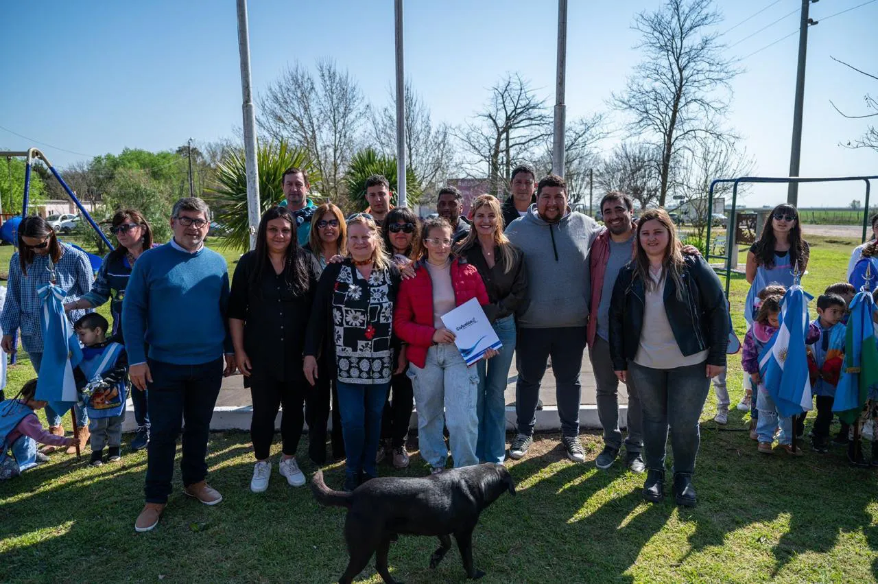Gobernador Udaondo celebró su 113° aniversario con un emotivo acto encabezado por Marisa (1)