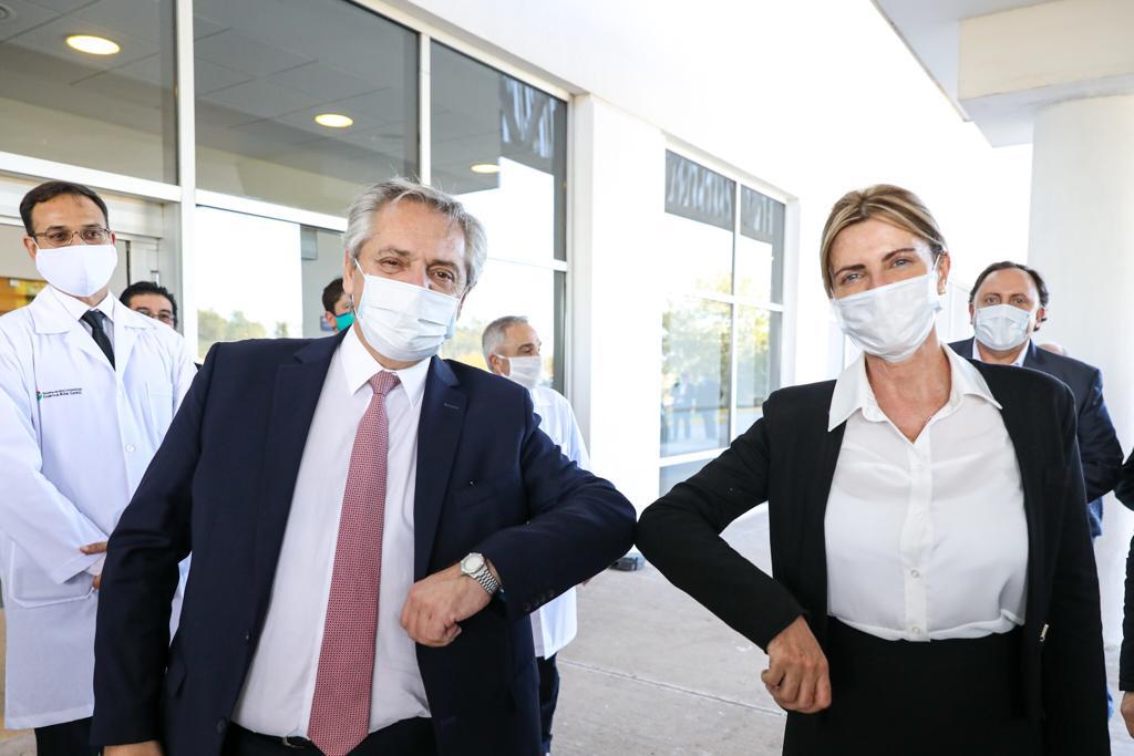 1ra visita PRESIDENTE en el Htal Cuenca 1