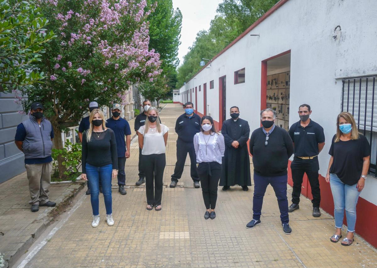 17-2 recorrida en el cem. municipal (4)