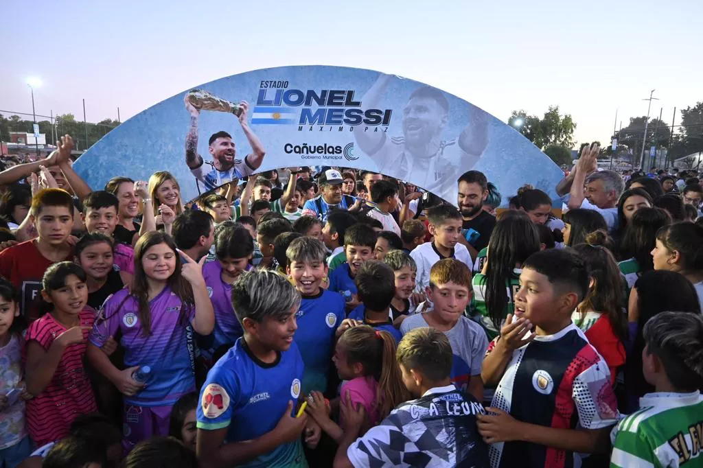 inaug. estadio Lionel Messi (5)