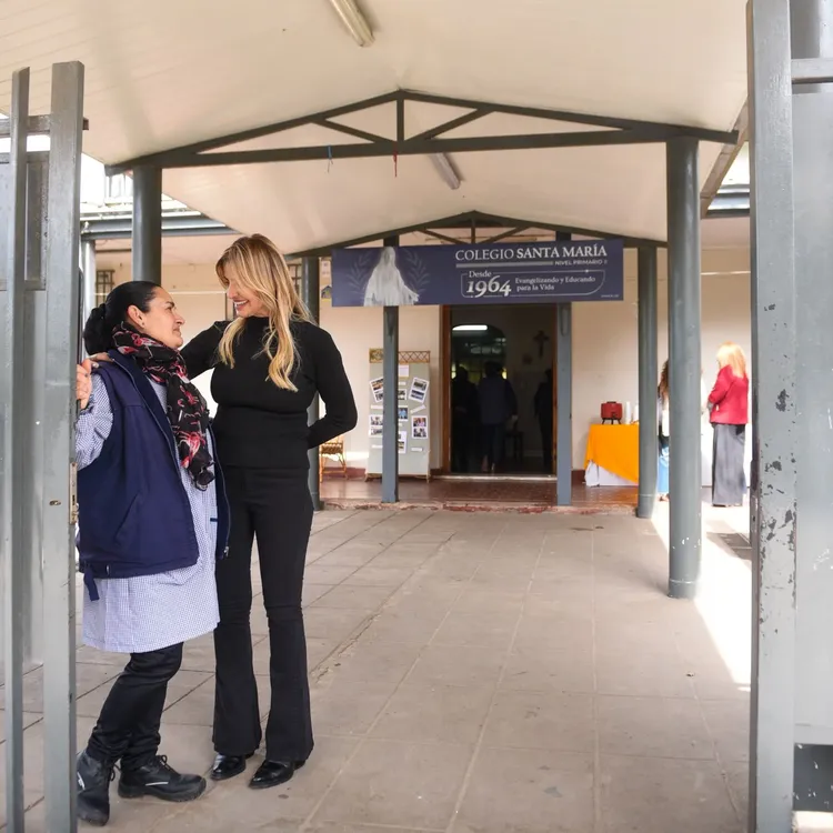 Foto Página 7 a la derecha