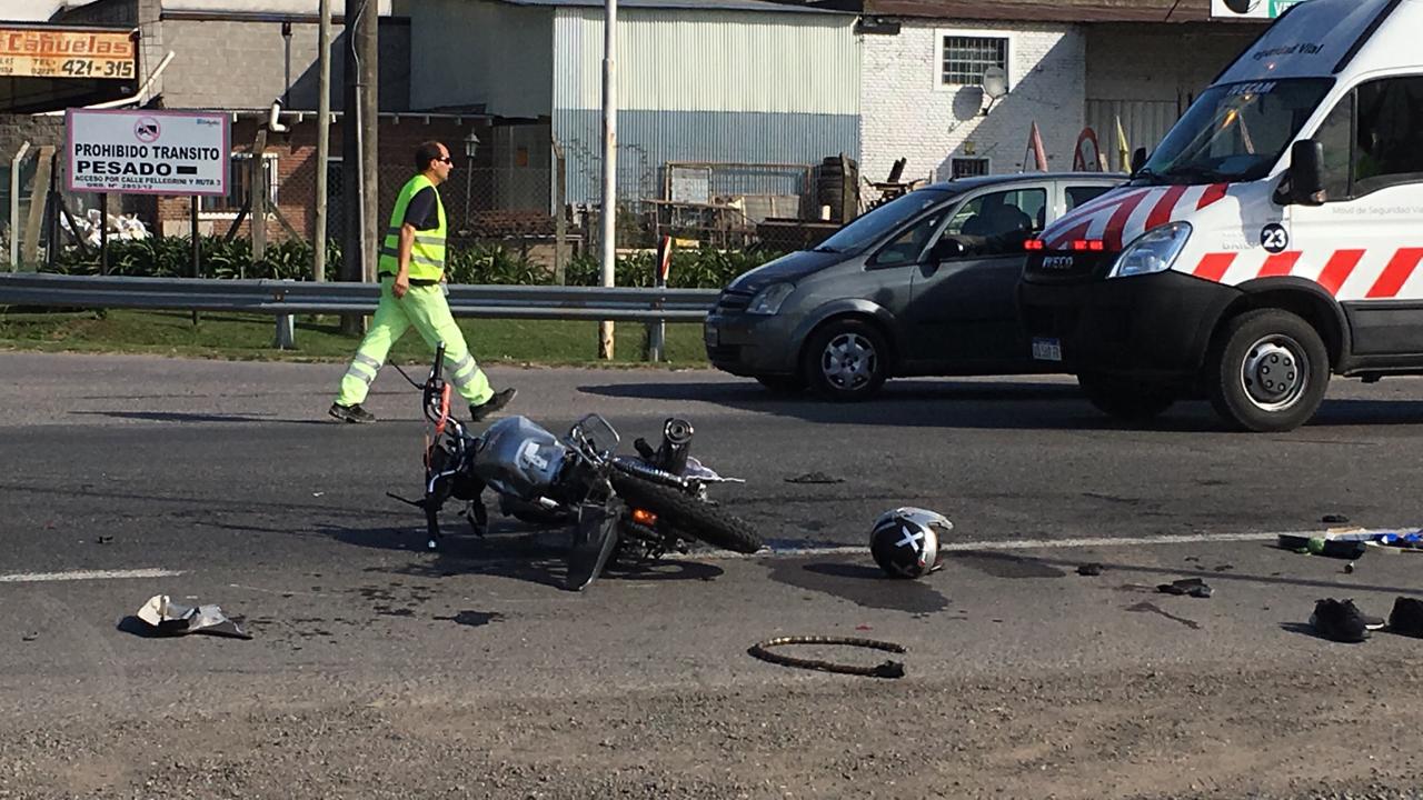 Accidente fatal moto Uruguay y Ruta 205 (2)