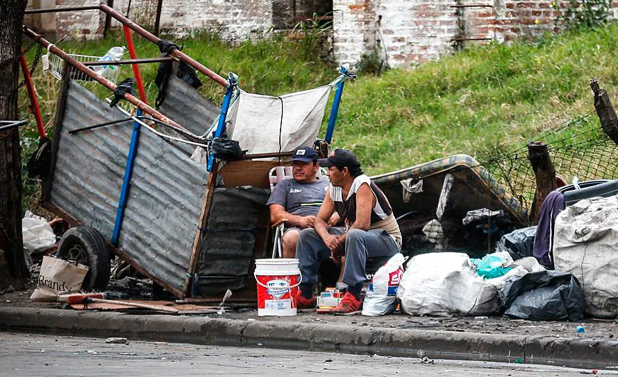 Más De 18 Millones De Personas Son Pobres En La Argentina 9258