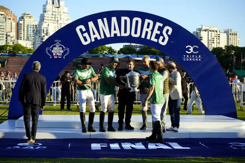 Polo La Natividad