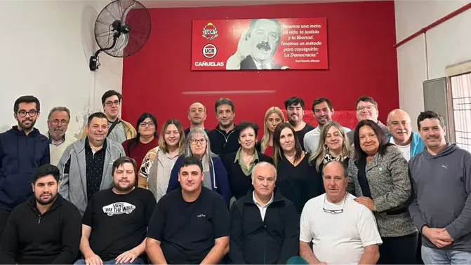 UCR Adelante