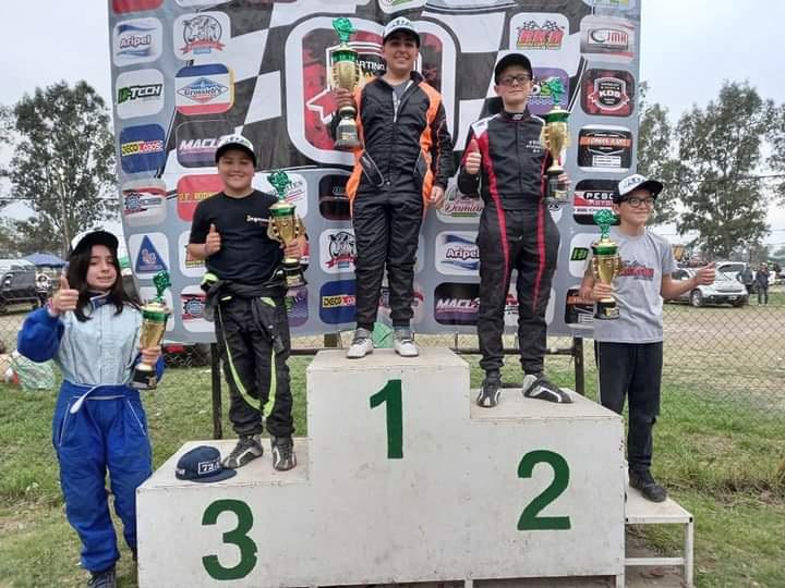 kart podio FERNANDEZ
