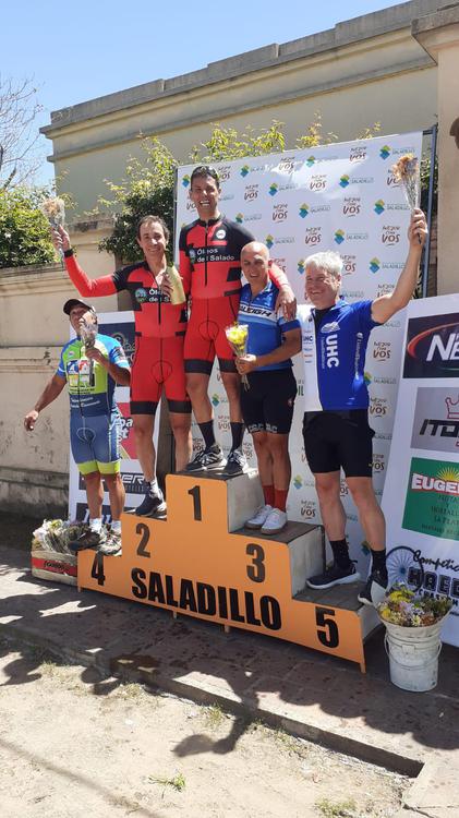 ciclismo MARIANO salmon podio