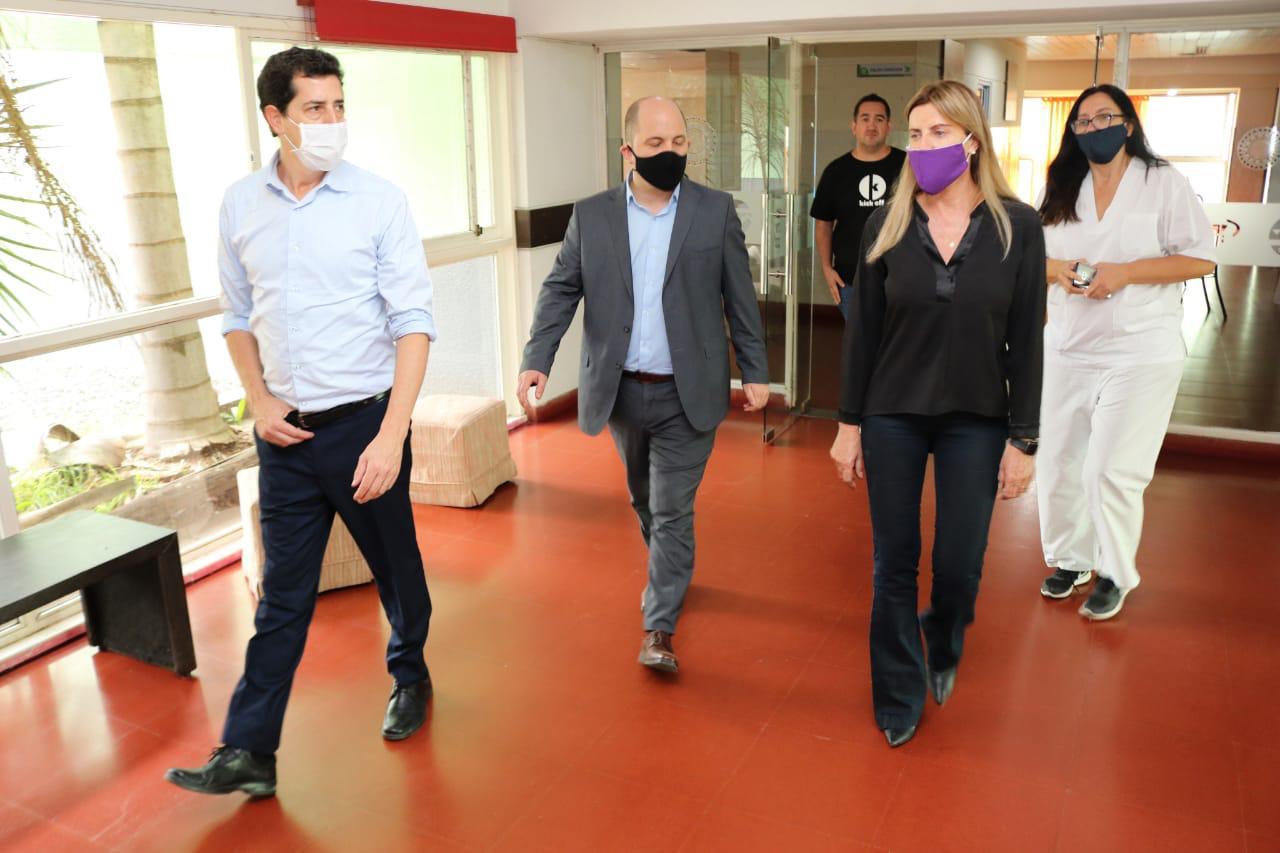 22-4 recorrida por SMATA Wado - Marisa (7)