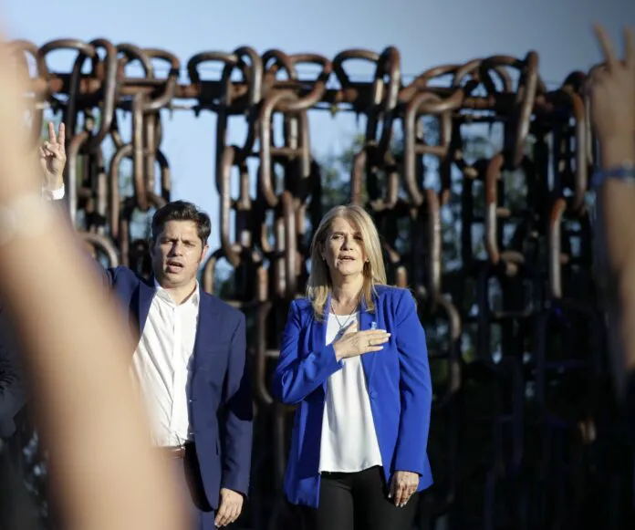 Kicillof-Magario-696x581