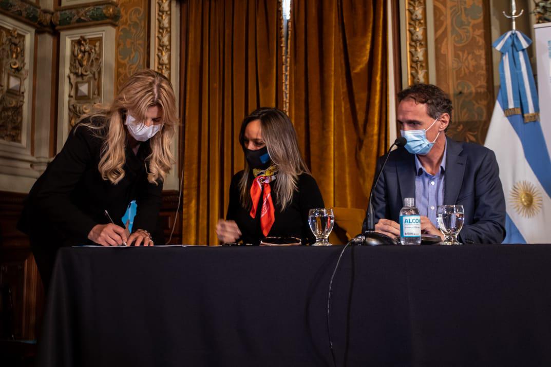 26-5 firma de convenio por obras
