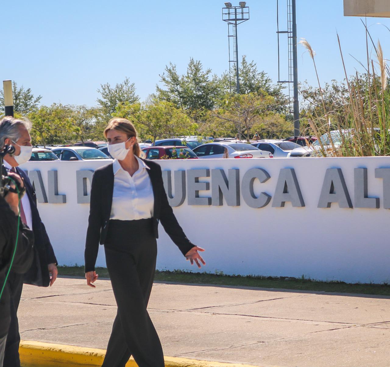 1ra visita PRESIDENTE en el Htal Cuenca 3