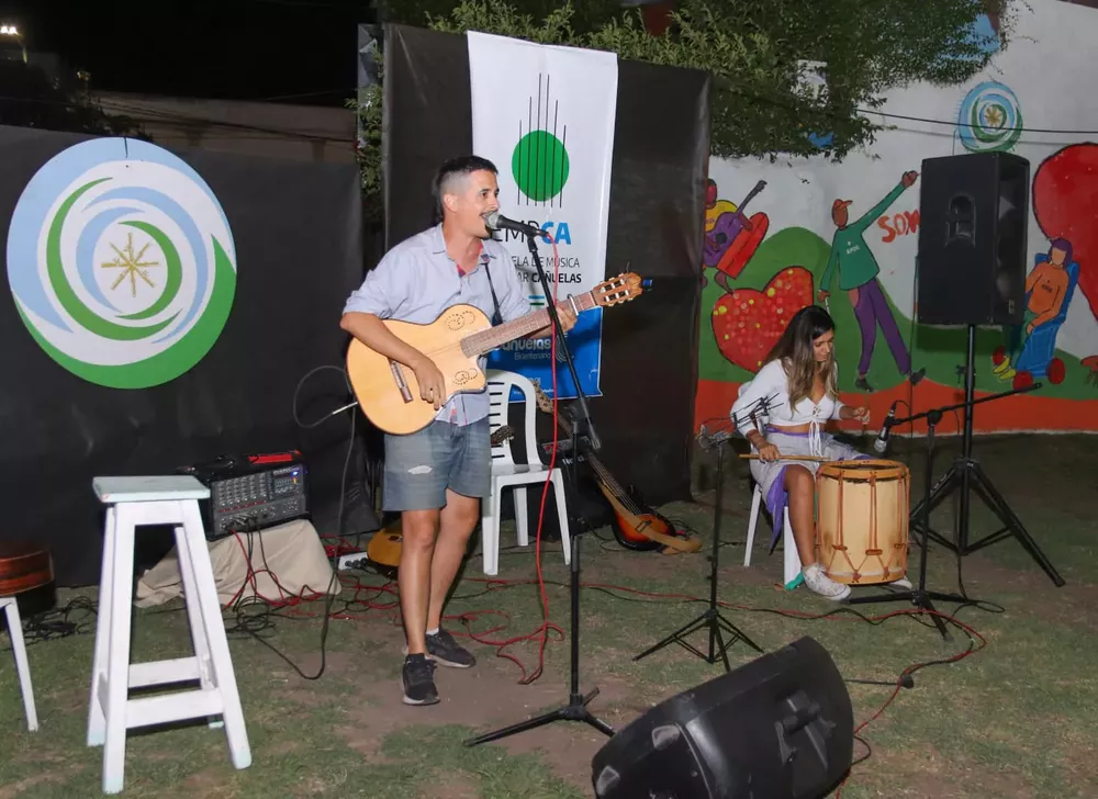 noches de musica en el patio del ICC (1)