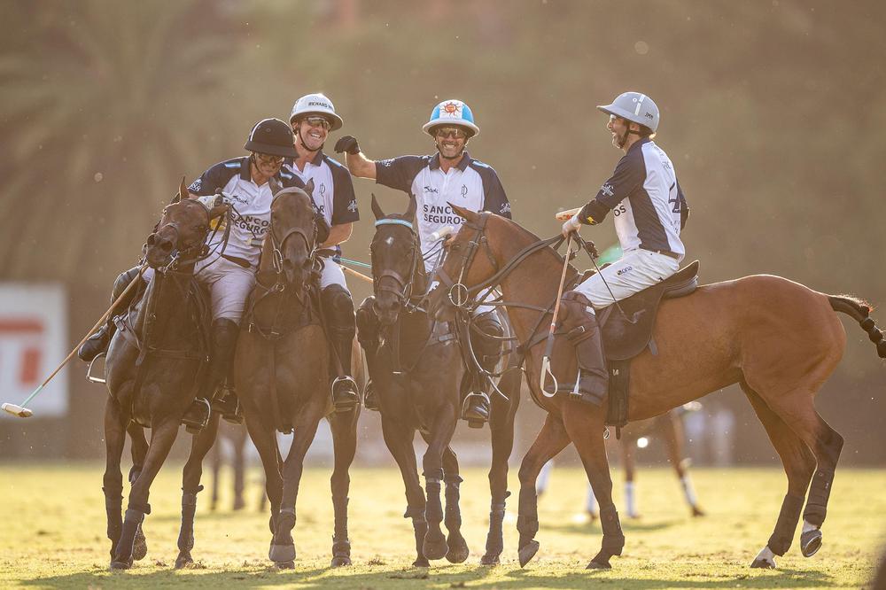 recuadro polo la dolfina seguira con la misma formacion