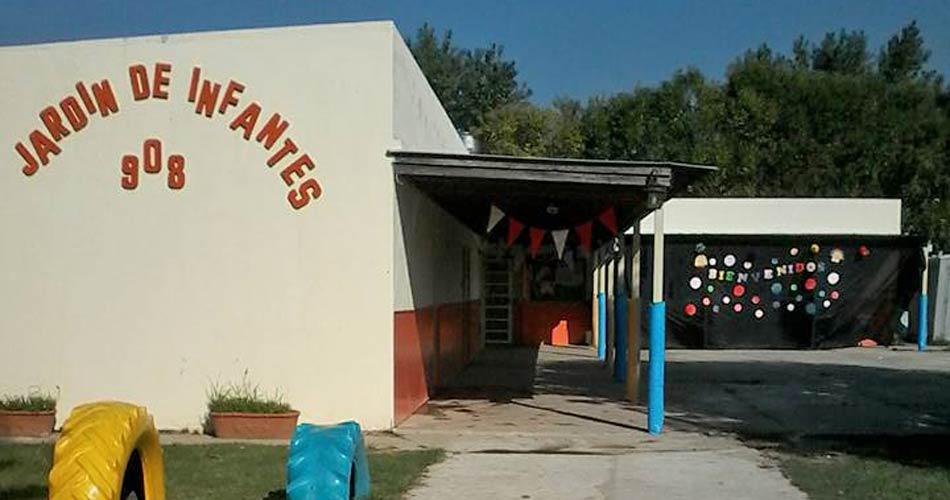 por-un-corte-de-luz-el-jardin-908-esta-sin-clases-desde-hace-una-semana-17964