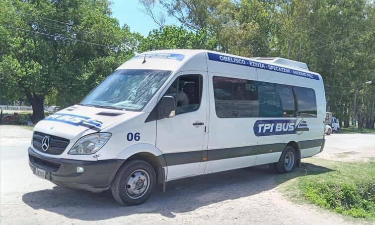 combi de maximo paz