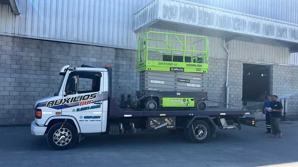 WhatsApp Image 2025-11-15 at 16.33.05