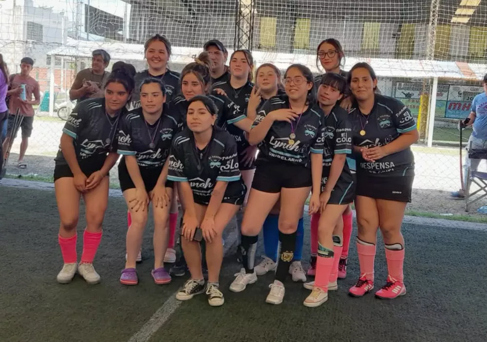 hockey el taladro QUINTA DIVI SUBCAMPEONA