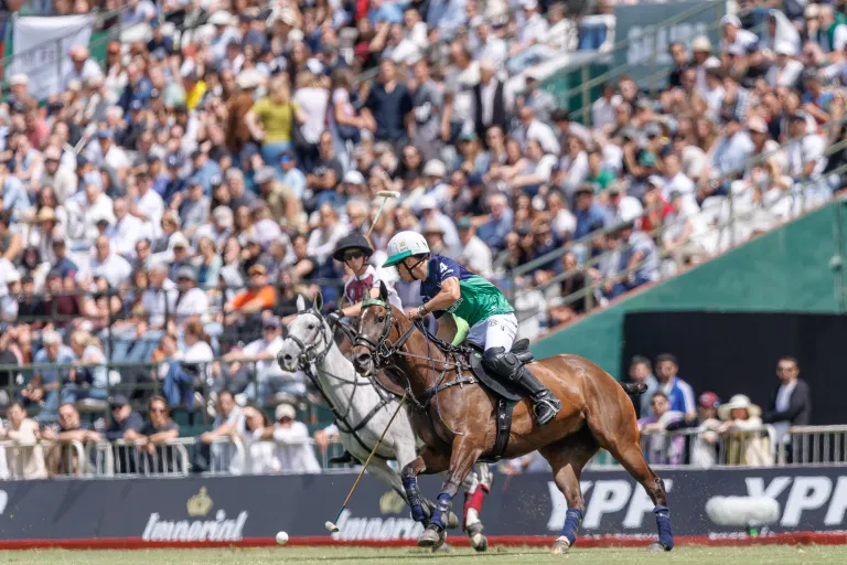 la nati la dolfi argentino