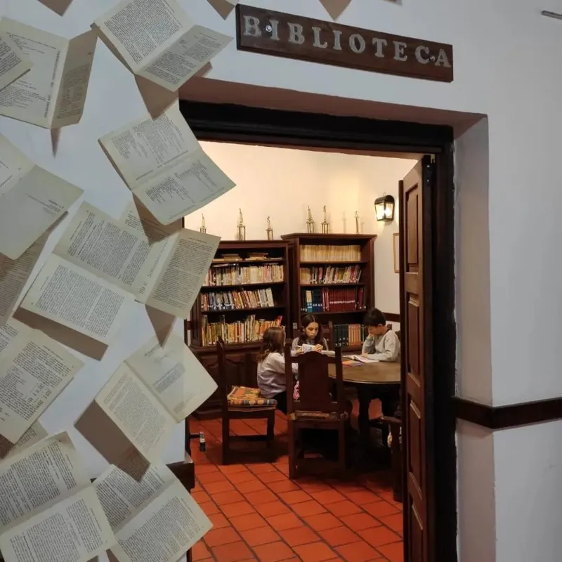 biblioteca La Martona