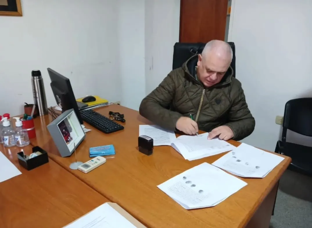 3f2ead3e-5942-470d-8d5e-4505a043af7f