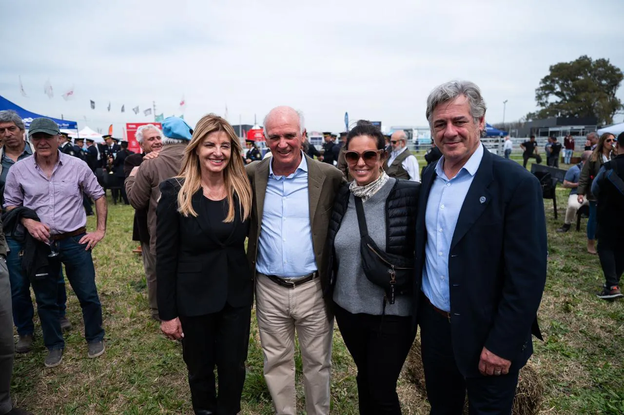 9f249dad-bfd2-466b-9991-57bf5ed83ee2