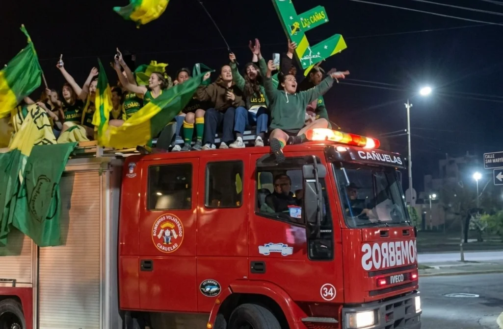 Captura de pantalla 2026-10-04 000707