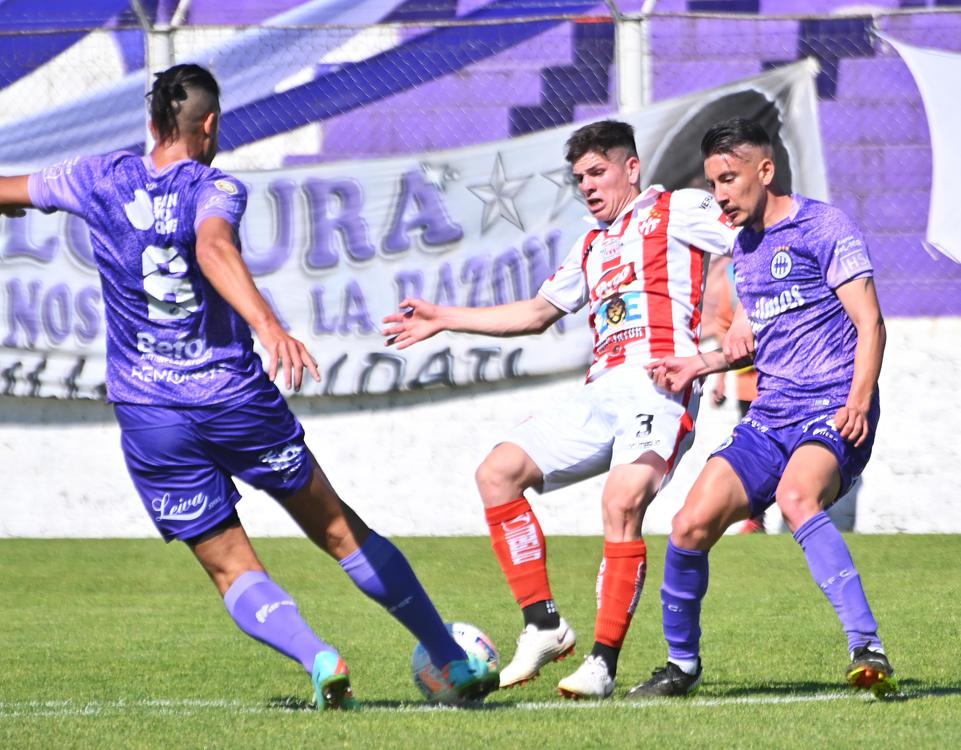 futbol de la b canuelas sacachispas esta