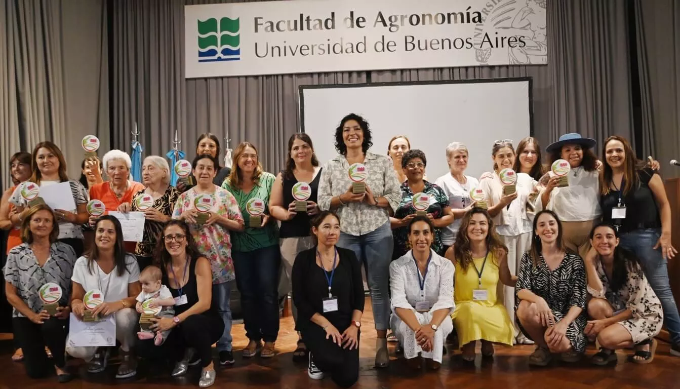Pag 11 mujeres