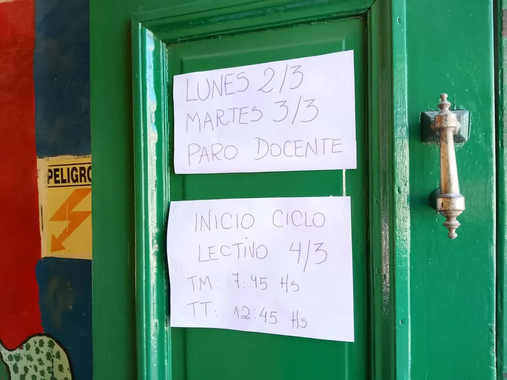 cartel paro dpto