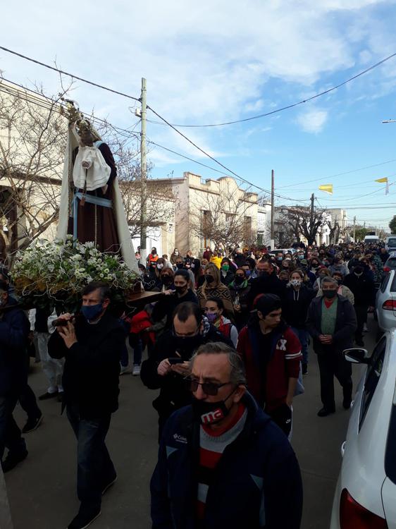 dia de la virgen (7)