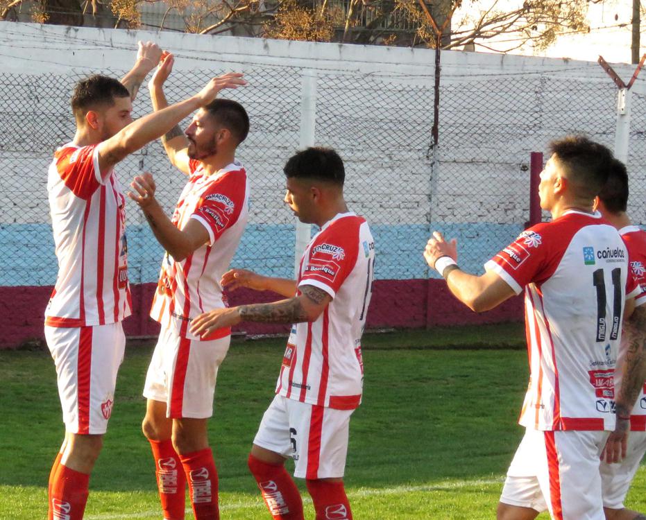 PRIMERA B: CAÑUELAS ES EL ÚNICO PUNTERO DEL CAMPEONATO