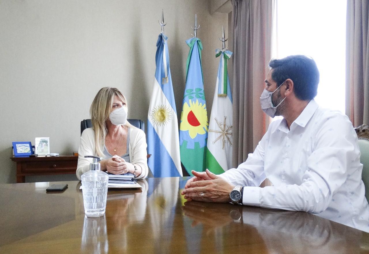 MF y Simón Gomez