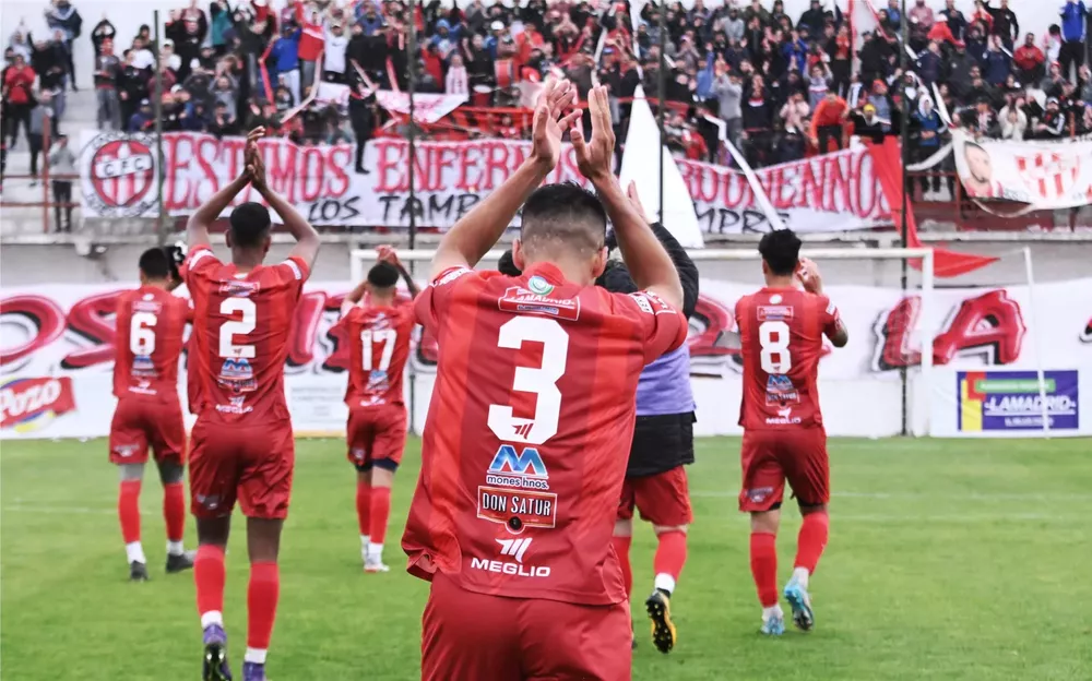 cañuelas saluda a su gente