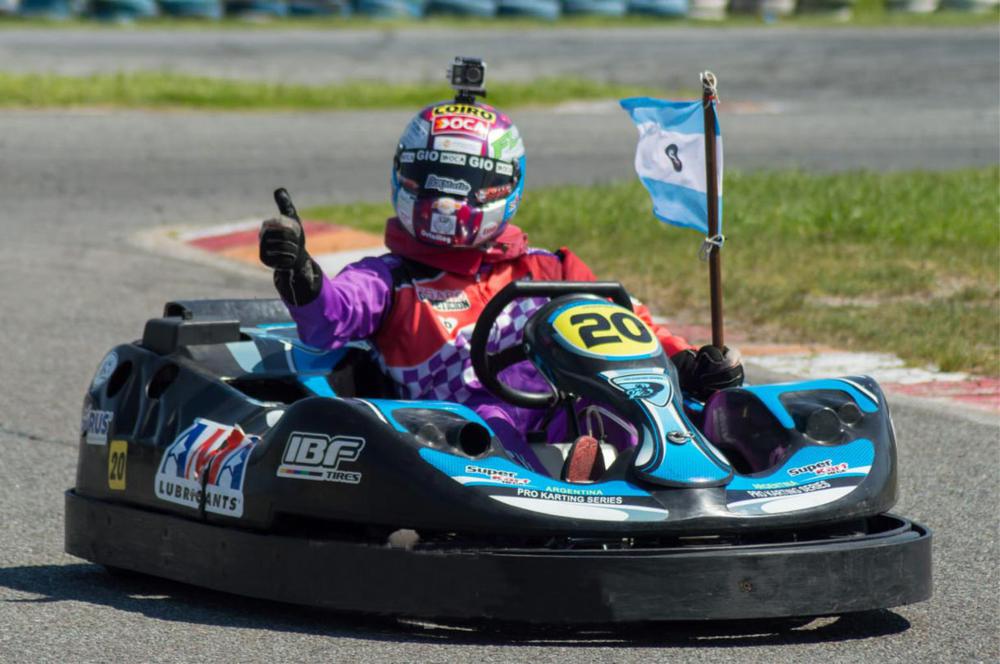 kart cuarenta b