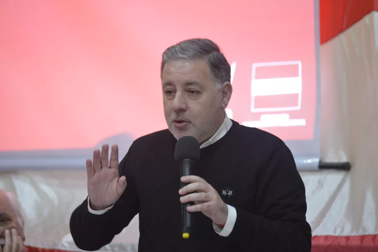 Foto Página 16 va esta (2)