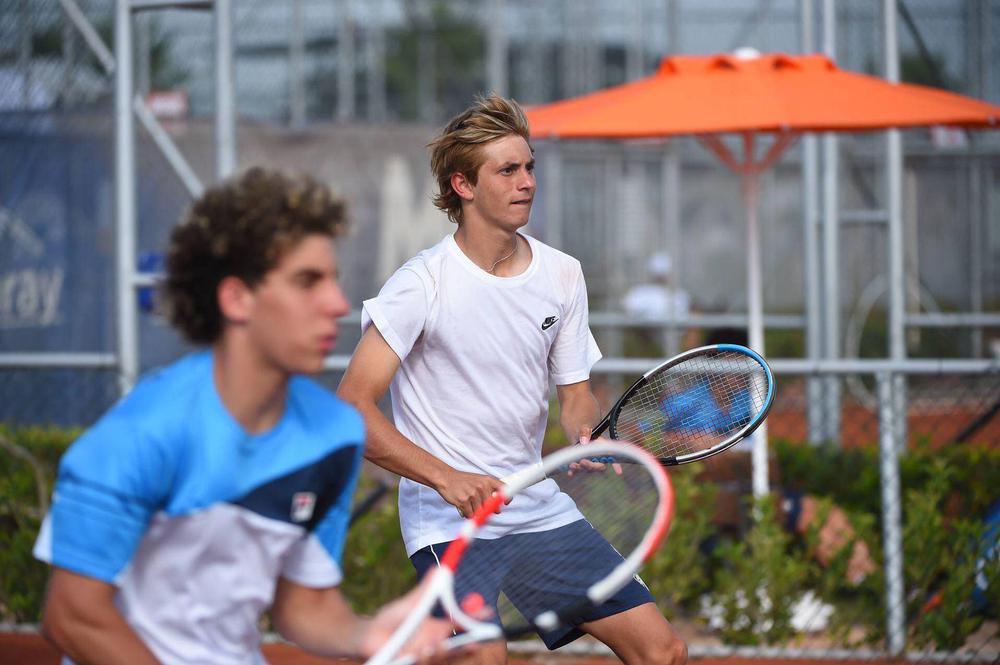 tenis eli y zeitune en doble copa davis