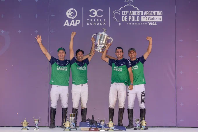 la nati la dolfina