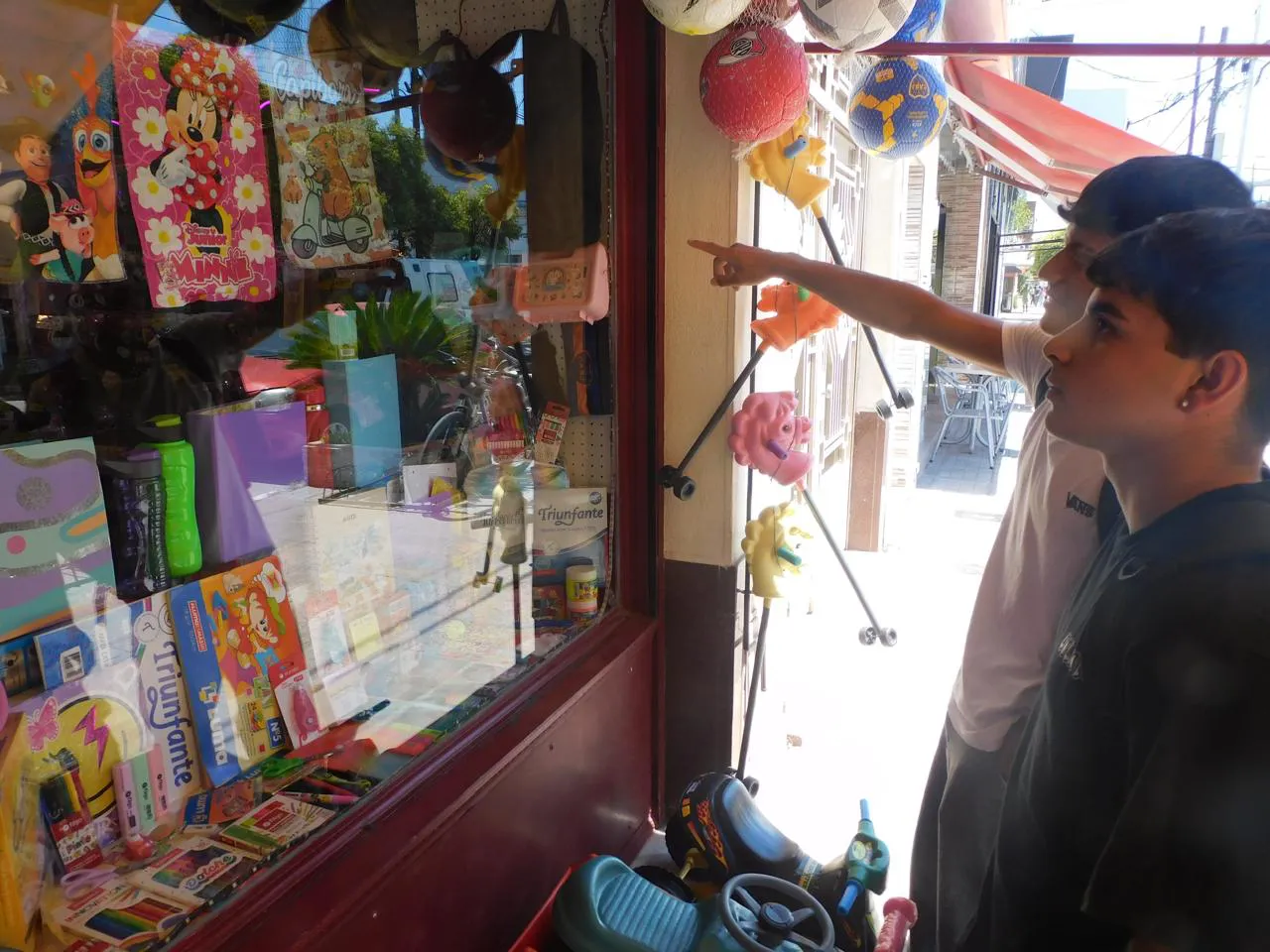 b4a52523-4316-49c0-bb08-8ef194981e65